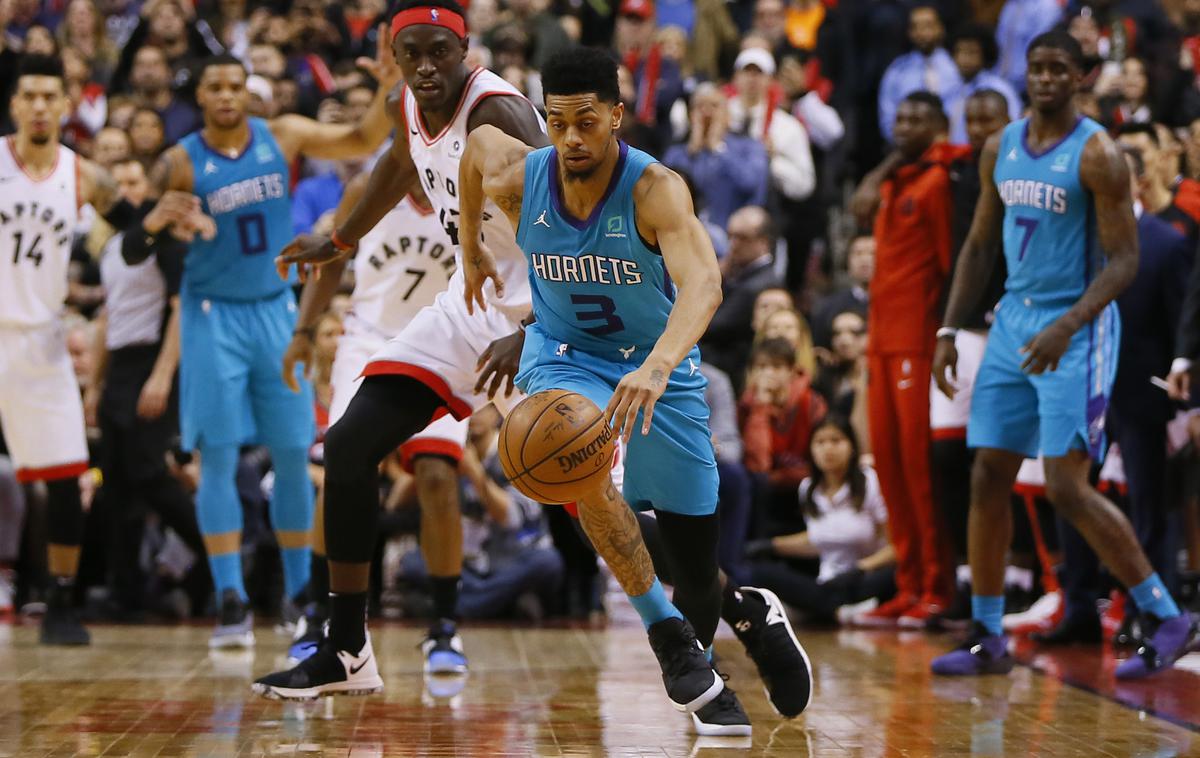 Jeremy Lamb | Jeremy Lamb je navdušil s trojko v zadnji sekundi in ohranil upanje moštva Charlotte Hornets na uvrstitev v končnico. | Foto Reuters