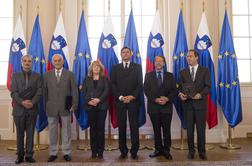 Koga je Borut Pahor odlikoval z medaljami za zasluge in za častno dejanje?