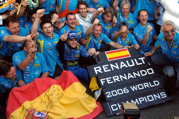 Fernando Alonso je z Renaultom končal večletno premoč Michaela Schumacherja in ekipe Ferrari. | Foto: Guliverimage