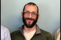 Agenti v Minneapolisu ubili protestnika: v rokah ni imel pištole, ampak telefon #video