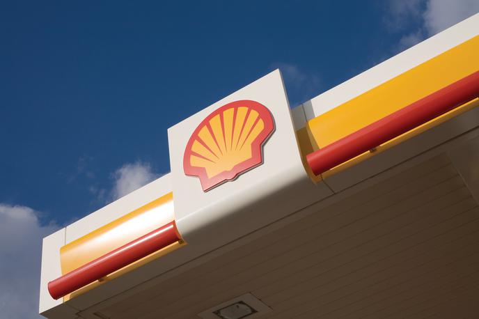 Shell | Le kdo, ki vsaj malo potuje po svetu, ne pozna prepoznavne rumeno-rdeče školjke, osrednjega simbola ene največjih energetskih družb na svetu? | Foto Shell