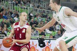 Olimpija pometla z Madžari, Krka boljša od Splita