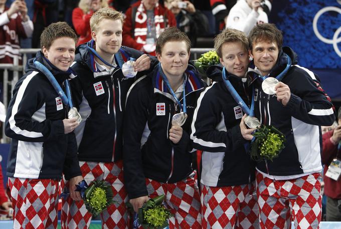 Pred osmimi leti so osvojili srebrno olimpijsko medaljo. | Foto: Reuters