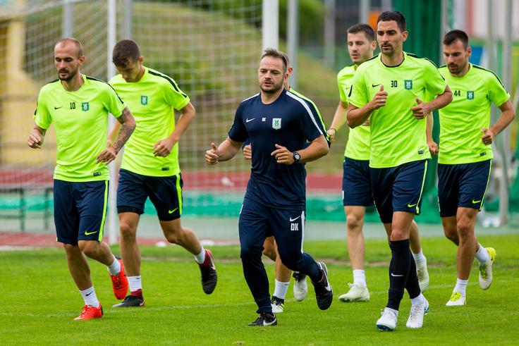Na čelu nogometašev Olimpije, ki nabirajo kondicijo za sezono 2018/19, sta bila kapetan Branko Ilić in Goran Brkić. | Foto: Žiga Zupan/Sportida