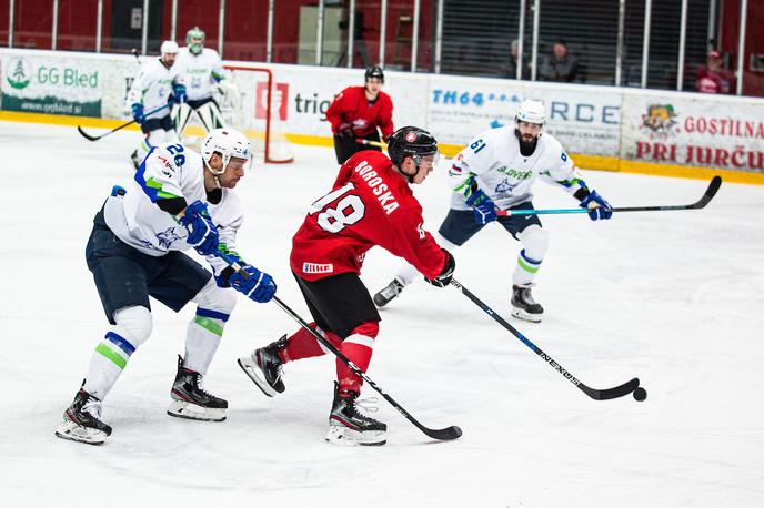 Slovenija Litva olimpijske predkvalifikacije | Slovenska hokejska reprezentanca je na uvodni tekmi olimpijskih predkvalifikacij na Jesenicah, kjer je favoritinja za prvo mesto, visoko premagala Litvo, ki ni bila dorasel nasprotnik. | Foto Peter Podobnik/Sportida