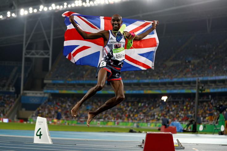 Mohamed Farah je zlatu na 10.000 metrov dodal še zlato na pol krajši razdalji. | Foto: Getty Images