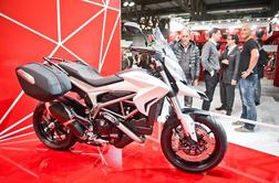 Ducati hyperstrada je križanec med multistrado in hypermotardom