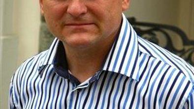 Do univerzijade s pomočjo države ali javno-zasebnih partnerstev