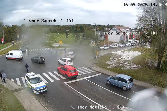 Novo mesto, promet | Avtocesta A2/E61, Karavanke–Ljubljana, priključek Brezje | Foto Prometno-informacijski center