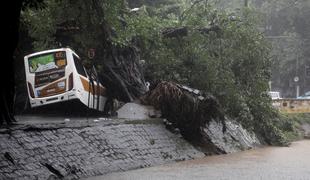 Hudo neurje v Riu de Janeiru terjalo smrtne žrtve #foto #video