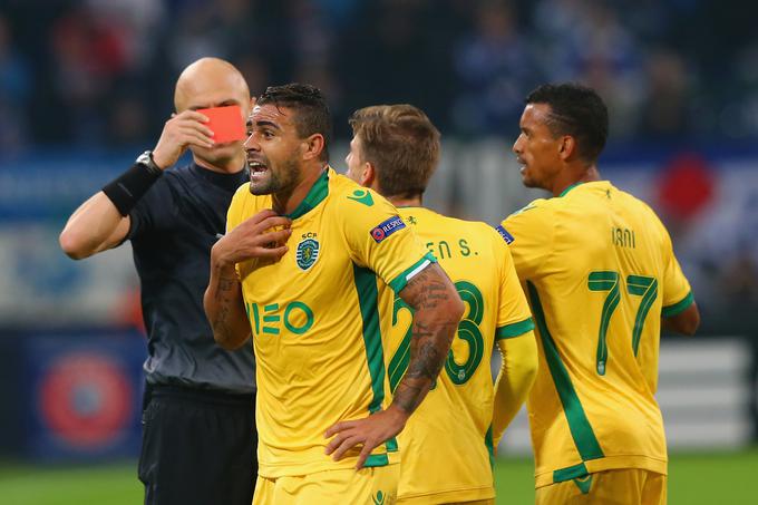 Nogometaši Sporting se še dolgo niso mogli sprijazniti z dosojenim kazenskim strelom v zadnji minuti. | Foto: Guliverimage/Getty Images