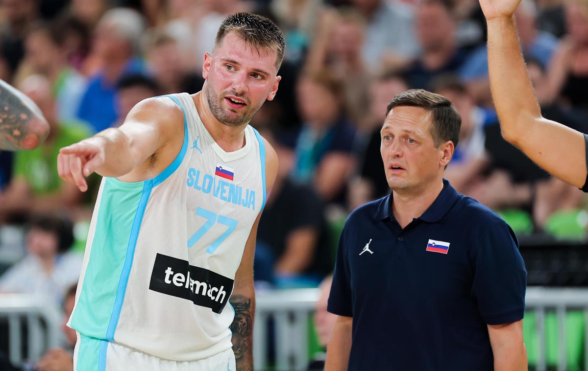 Luka Dončić Sekulić | Luka Dončić je blestel v prvem polčasu, v drugem pa po nesrečnem trku z Gregorjem Hrovatom zapustil parket in se nanj ni več vrnil. | Foto Filip Barbalić