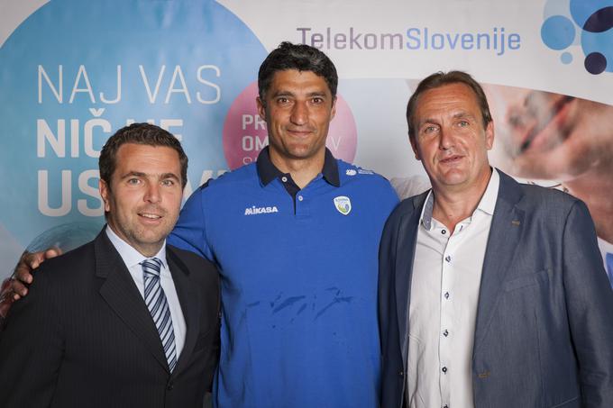 Predsednik zveze je dobil besedo sponzorjev, tudi Telekoma Slovenije, da zvezi priskočijo na pomoč ob sklenitvi nove Gianijeve pogodbe. | Foto: 