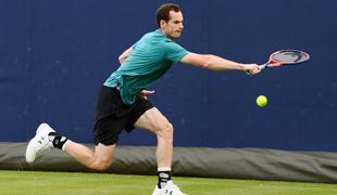 Po skoraj letu dni se vrača Andy Murray, Đoković pod drobnogledom