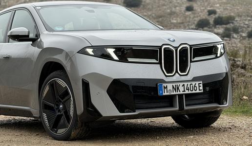 Evropa vrača udarec Kitajski? BMW na Madžarskem že z drugo izmeno.