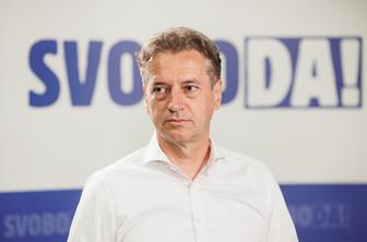 Robert Golob bo na tekmi v Dallasu navijal za Dončića