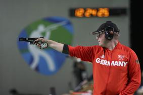 Nemec Reitz zmagal s hitrostrelno pištolo