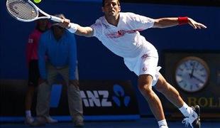Federer in Djoković do zanesljive zmage