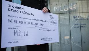 Pobudniki peticije za privatizacijo predali ček NLB