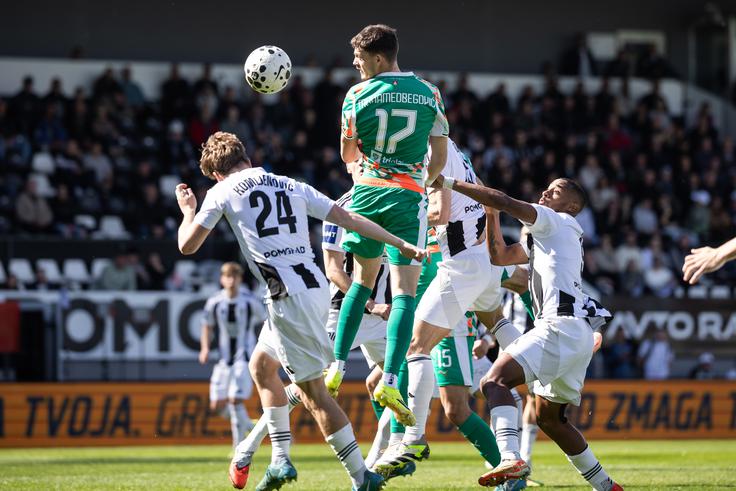 Na Fazaneriji sta se Mura in Olimpija razšli brez zadetkov. | Foto: Jure Banfi