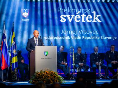 Vrtovec ob prazniku priključitve Prekmurja pozval k enakim možnostim za vse dele Slovenije