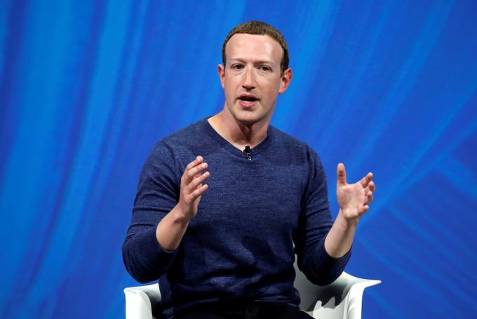 "Facebook bo prepovedal oglaševanje, ki vsebuje sporne trditve," pravi Mark Zuckerberg. | Foto: Reuters