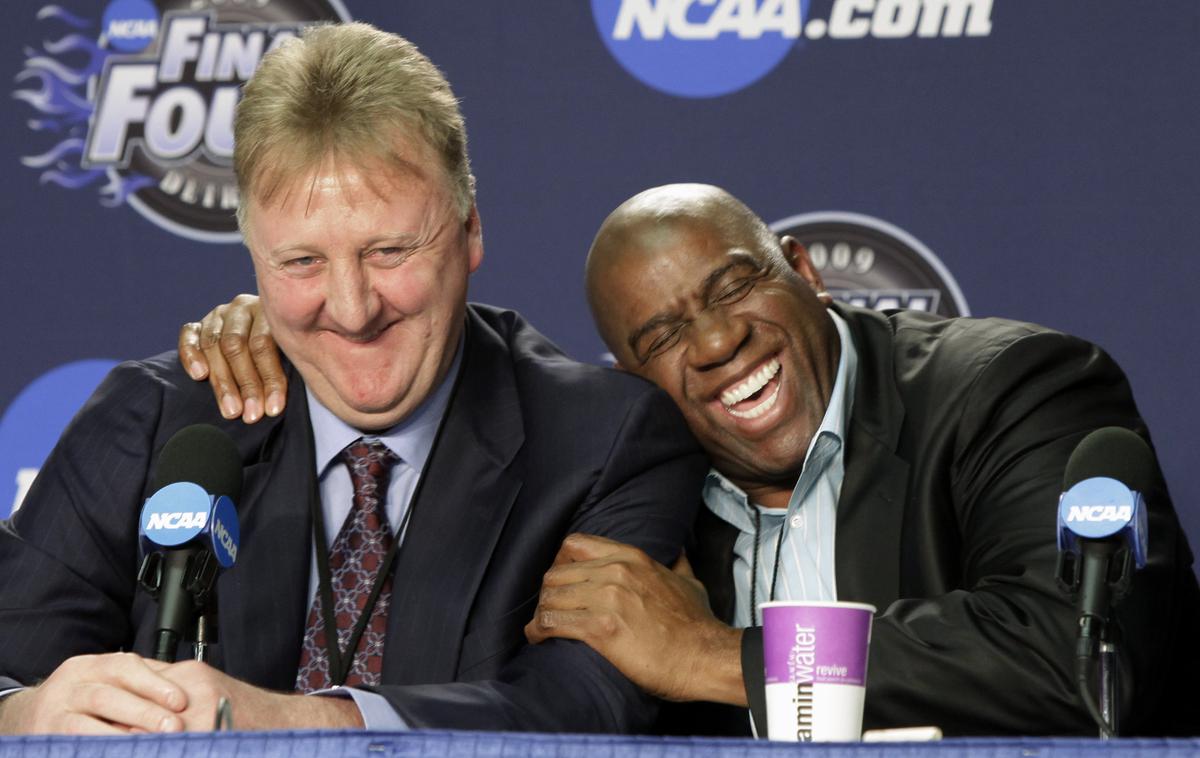 Magic Johnson & Larry Bird | Larry Bird in Magic Johnson: nekoč zagrizena rivala, danes velika prijatelja in legendi lige NBA. | Foto Guliverimage