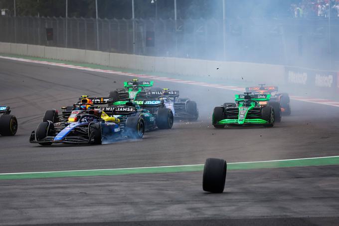 Alex Albon je dvakrat trčil že v Mehiki. | Foto: Guliverimage