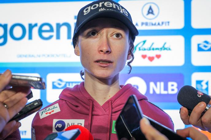 smučarski skoki; Nika Prevc | Nika Prevc je v zadnjih dveh sezonah osvojila dva kristalna globusa. | Foto Daniel Novakovič/STA