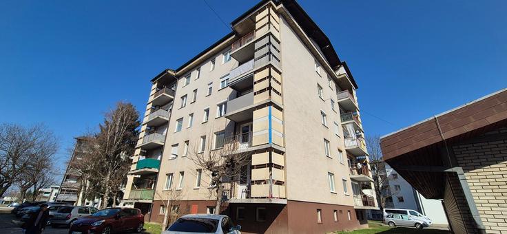 Dražba bo 17. septembra 2026. | Foto: Ministrstvo za notranje zadeve in javno upravo