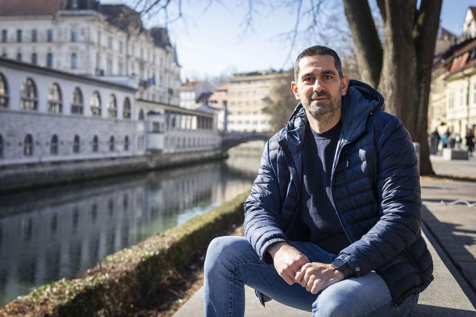 Nikola Zujić | Nikola Zujić z ženo in sinom od poletja 2025 živi v Ljubljani. | Foto Bojan Puhek