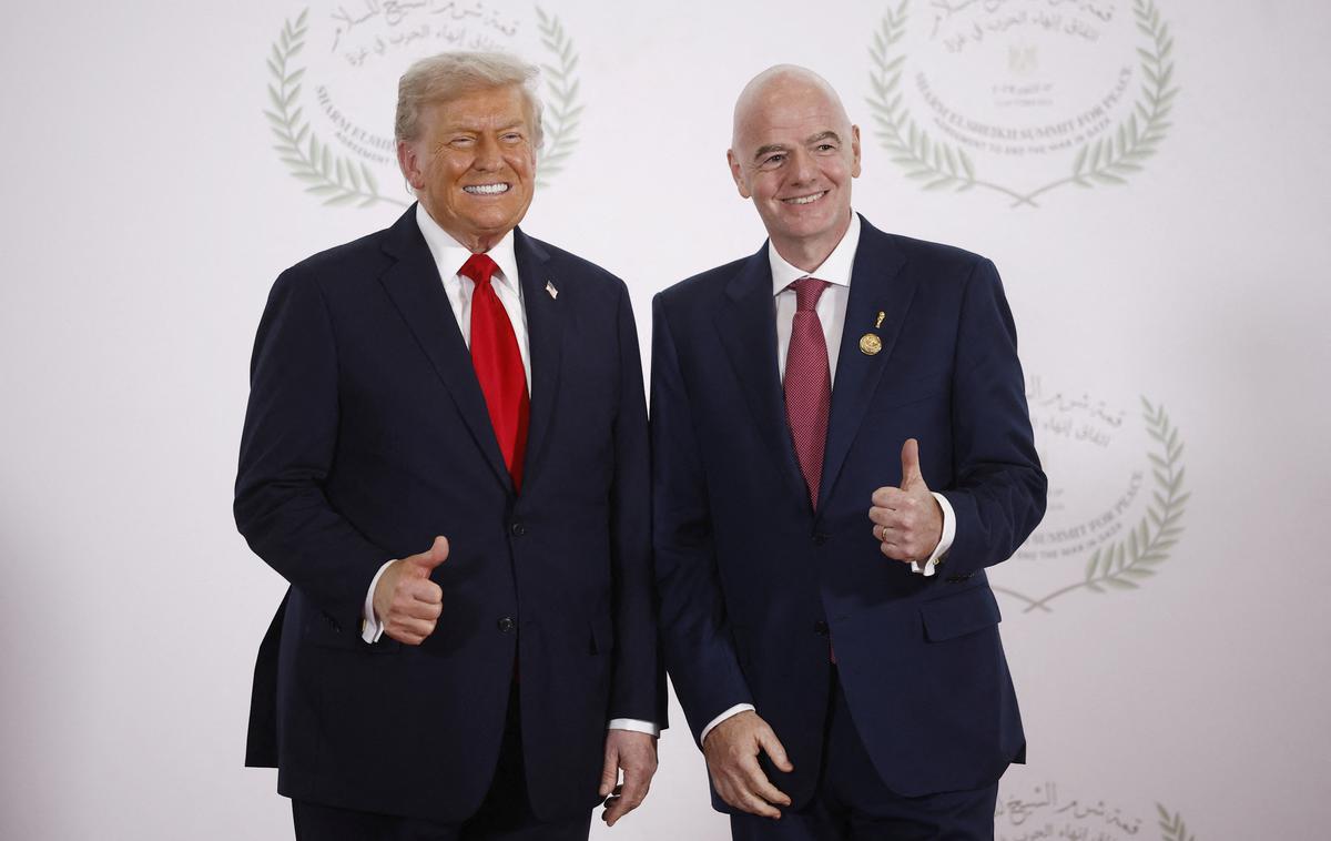 Trump Infantino | Gianni Infantino se je med mirovnim vrhom v egiptovskem letovišču Šarm el Šejk srečal tudi z ameriškim predsednikom Donaldom Trumpom. | Foto Reuters