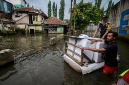 V Indoneziji v poplavah več mrtvih, pobegnili pitoni