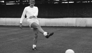 Umrl nekdanji zvezdnik Liverpoola Roger Hunt