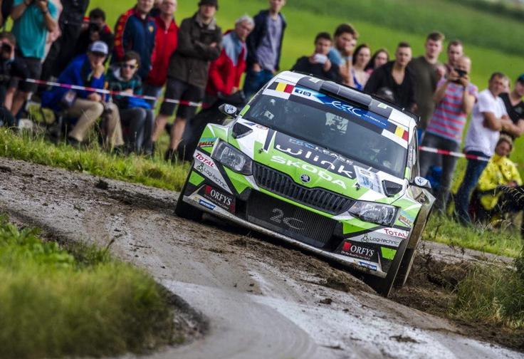 Najboljši belgijski voznik relija Freddy Loix, nekdanji tovarniški voznik Toyote in Mitsubishija, se s škodo fabio R5 bori za zmago na reliju Ypres za evropsko prvenstvo. (foto: FIA ERC) | Foto: 