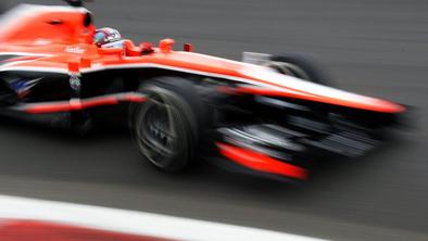 Dirkalnika moštva Marussia bo poganjal Ferrari