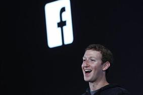 Kraja e-poštnih naslovov prek Facebooka