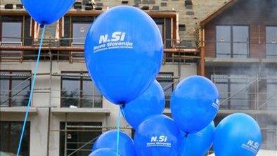 Bajuk: NSi je jamstvo za nadaljnji napredek