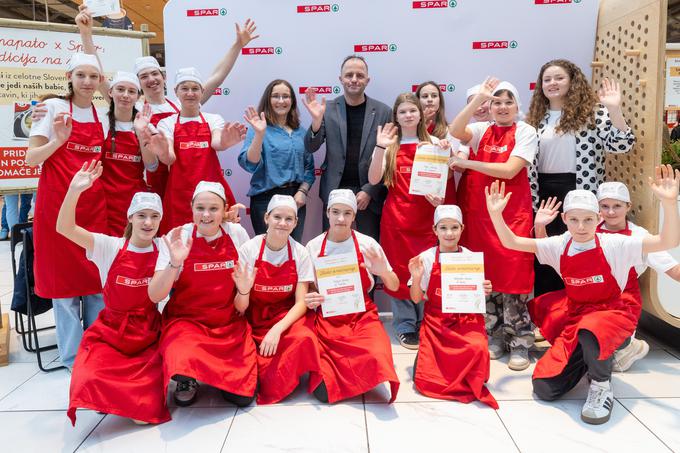 V Restavracijah Interspar bomo aprila lahko preizkusili jedi, ki so jih v sklopu projekta Spar x Kuhnapato pripravili osnovnošolci. | Foto: Spar