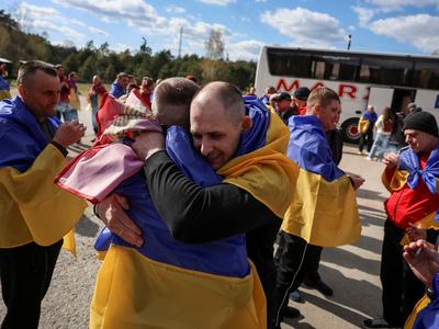Ukrajina in Rusija izmenjali novo skupino ujetnikov