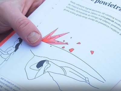 Poljska po državi razpošilja priročnike za primer vojne: Če slišite eksplozijo ...