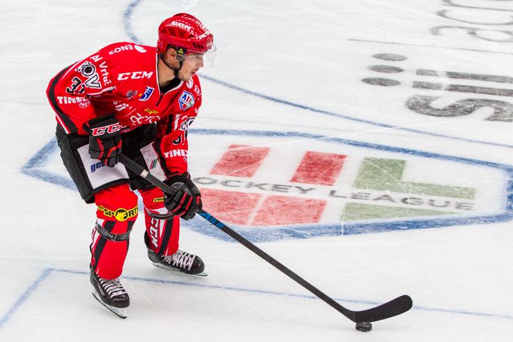 Povratnik Eric Pance bo na prvo tekmo v dresu železarjev še počakal. | Foto: HDD Jesenice, Drago Cvetanovič