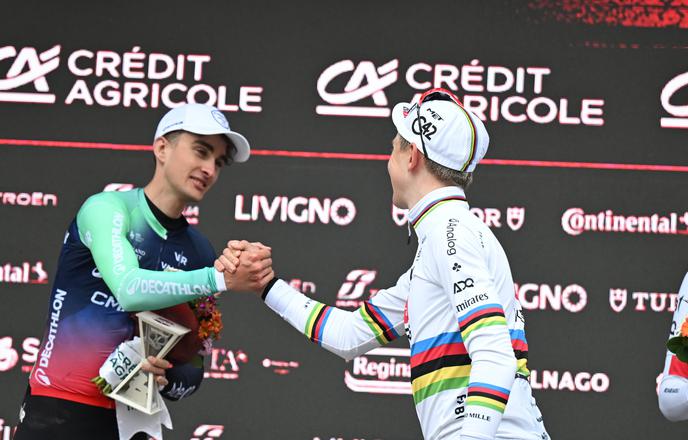 Francoski najstnik brez slepomišenja