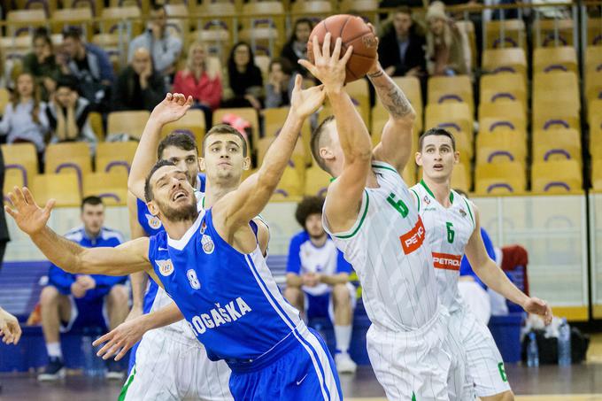 Danes se bosta pomerili ekipi, ki sta v prejšnji sezoni odločali o naslovu prvaka. | Foto: Žiga Zupan/Sportida