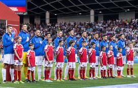 Slovenija : Danska slovenska nogometna reprezentanca