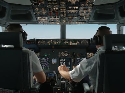 Tri četrtine evropskih pilotov med letom že za kratek čas zaprlo oči