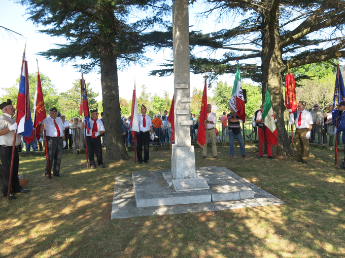 Spomenik ubitim bazoviškim junakom | Foto: STA ,