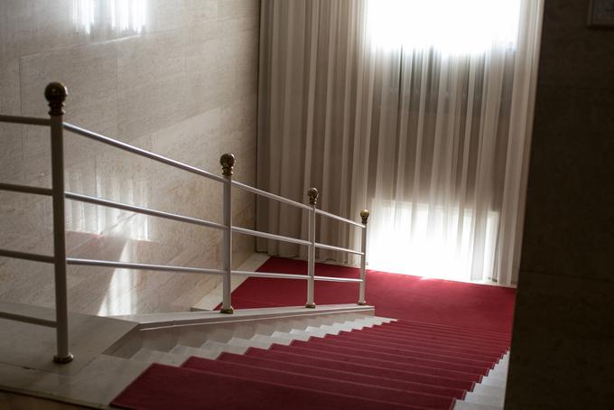 Stopnišče je iz braškega marmorja. | Foto: 