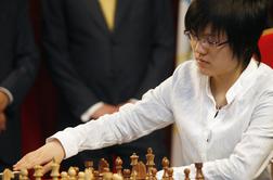 Kitajka Yifan Hou vnovič na šahovskem prestolu