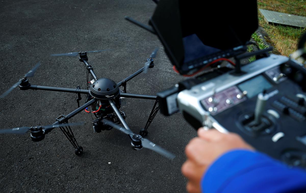 drone brezpilotnik | Foto Reuters